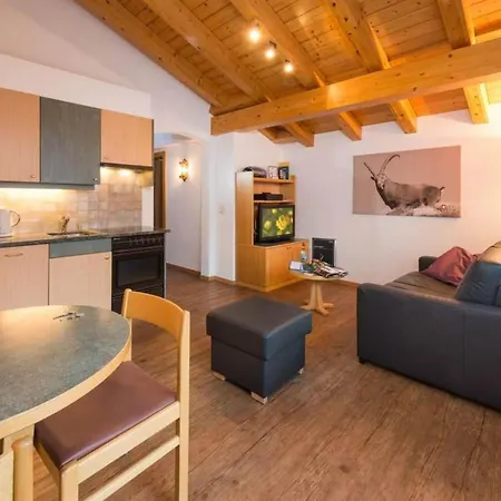 Helvetia Appartement-fewo 3-zimmerwohnung Nr- 1 By Interhome Saas-Fee